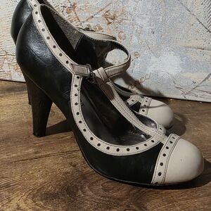 Report Gatsby Style Black and Cream T-Strap Leather Heels